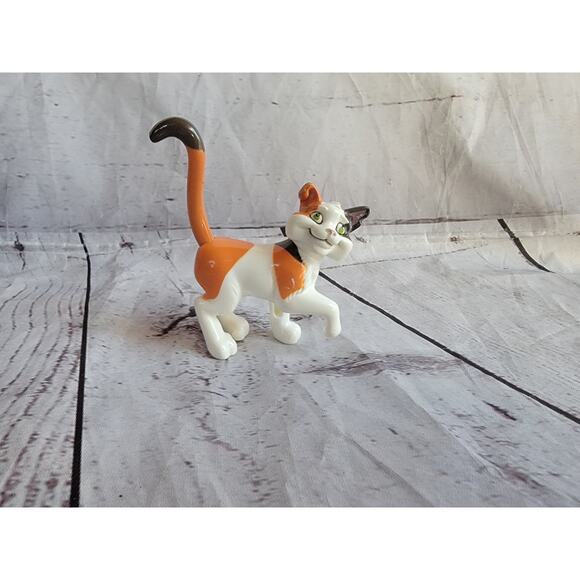 Mattel Barbie Princess and the Pauper Wolfie Calico Cat Figure - Picture 1 of 5